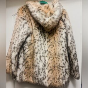 Avec Les Filles Faux Fur Teddy Jacket in Cream and Brown